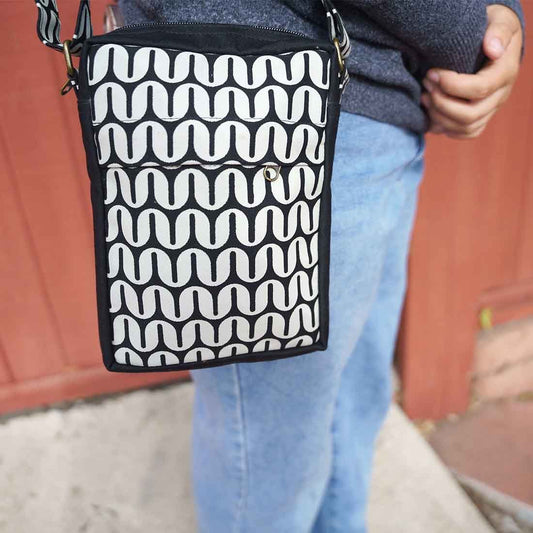 Chunky Crossbody - Small Travel Bag - Malia Designs