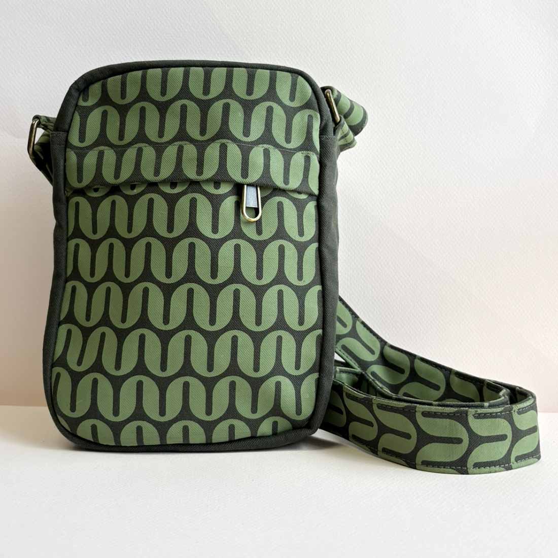 Chunky Crossbody - Small Travel Bag - Malia Designs