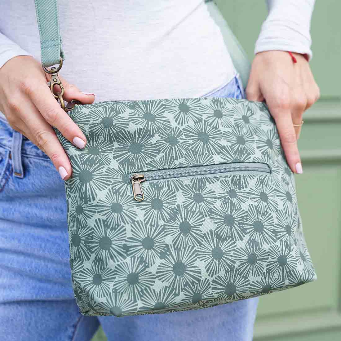 Medium Cotton Crossbody Floral Prints - Malia Designs