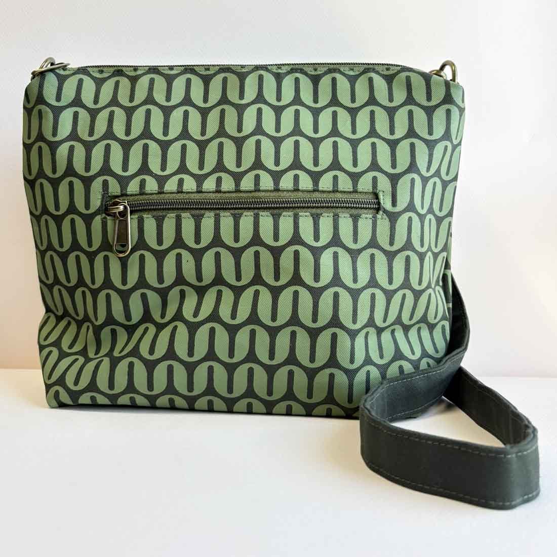 Medium Cotton Crossbody Retro Prints - Malia Designs