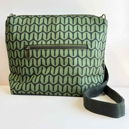 Medium Cotton Crossbody Retro Prints - Malia Designs