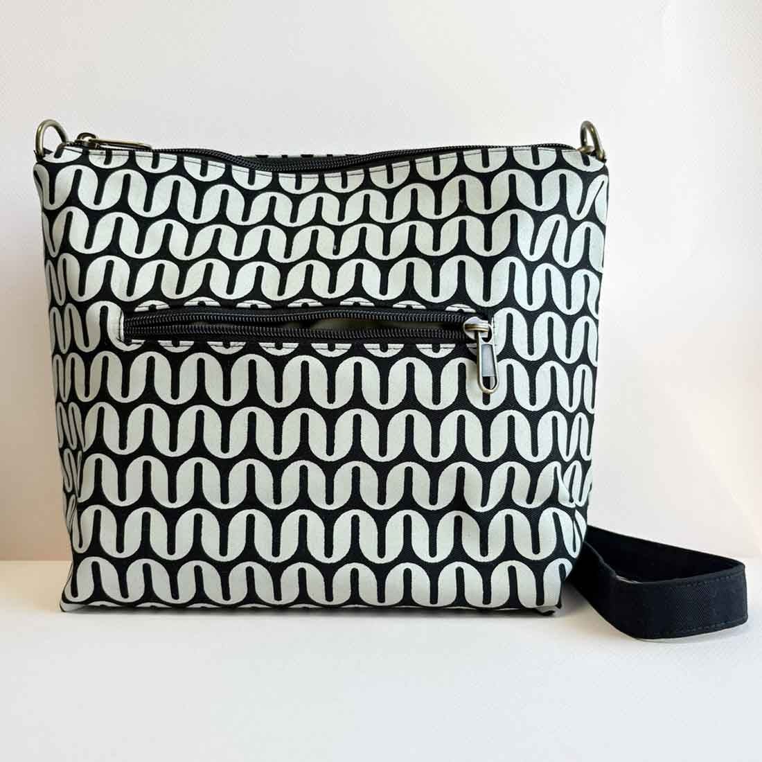 Medium Cotton Crossbody Retro Prints - Malia Designs